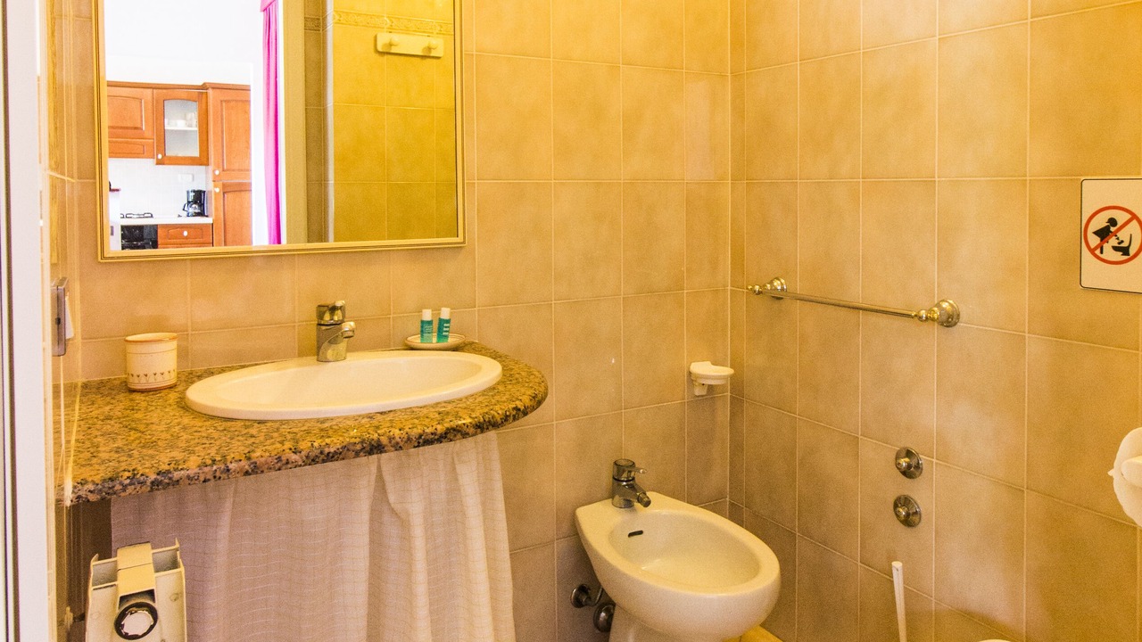 Photo of Bathroom in Campiglia Marittima