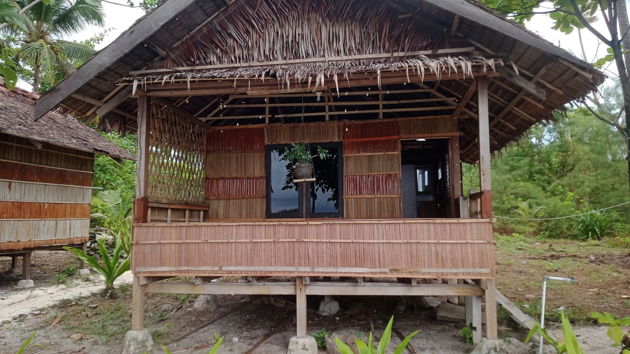 Photo of Bedroom in Pulau Fam