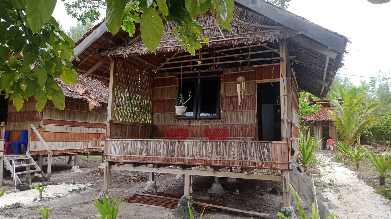 Photo of Bedroom in Pulau Fam