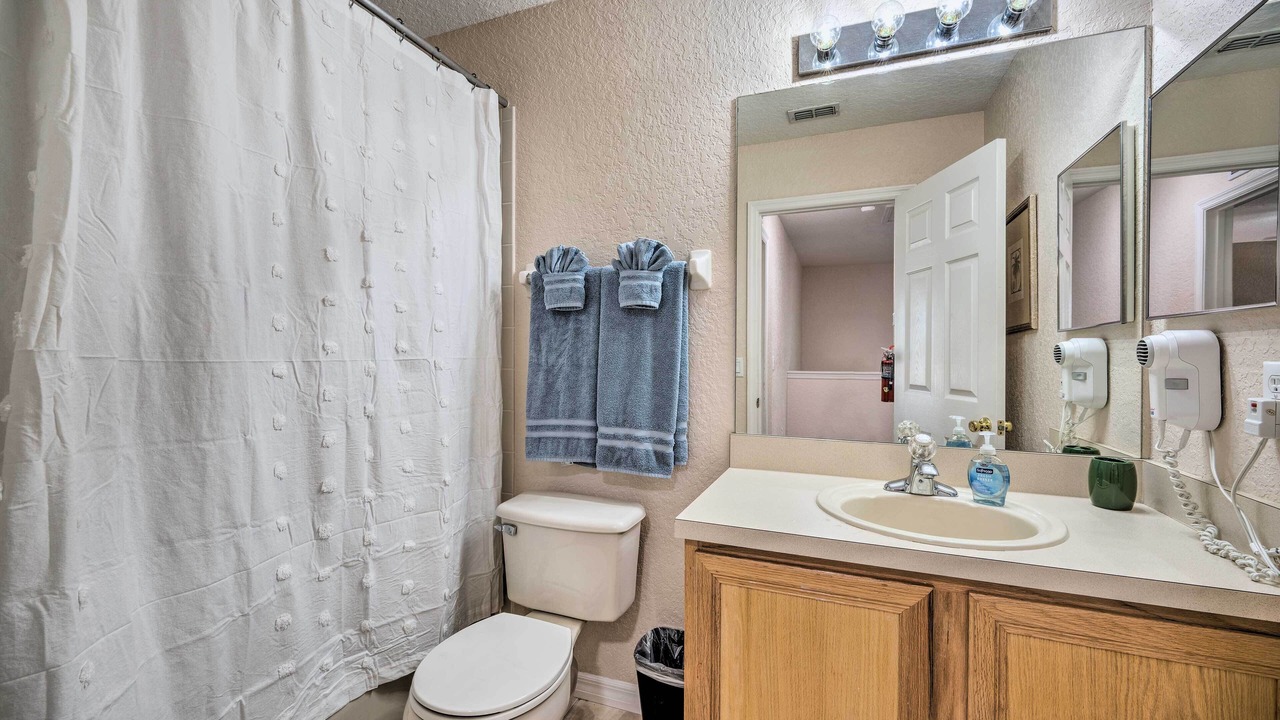 Photo of Bathroom in Regal Palms