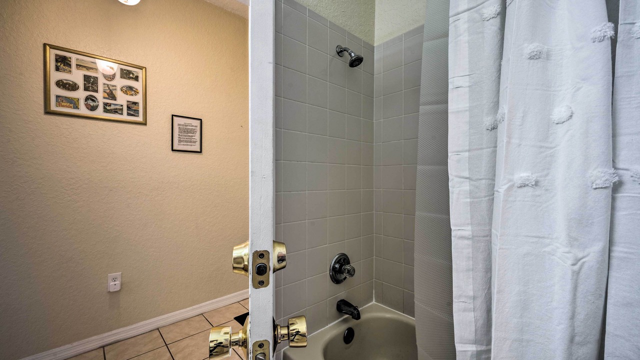 Photo of Bathroom in Regal Palms