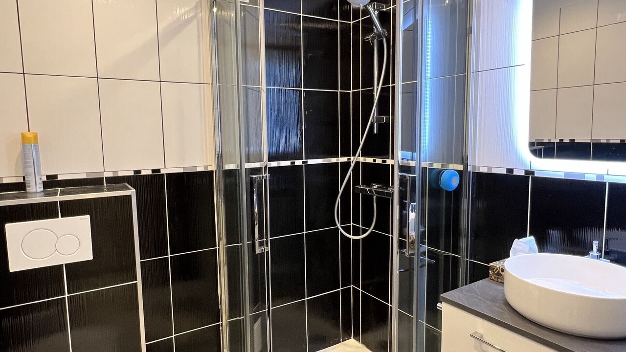 Photo of Bathroom in Cannes