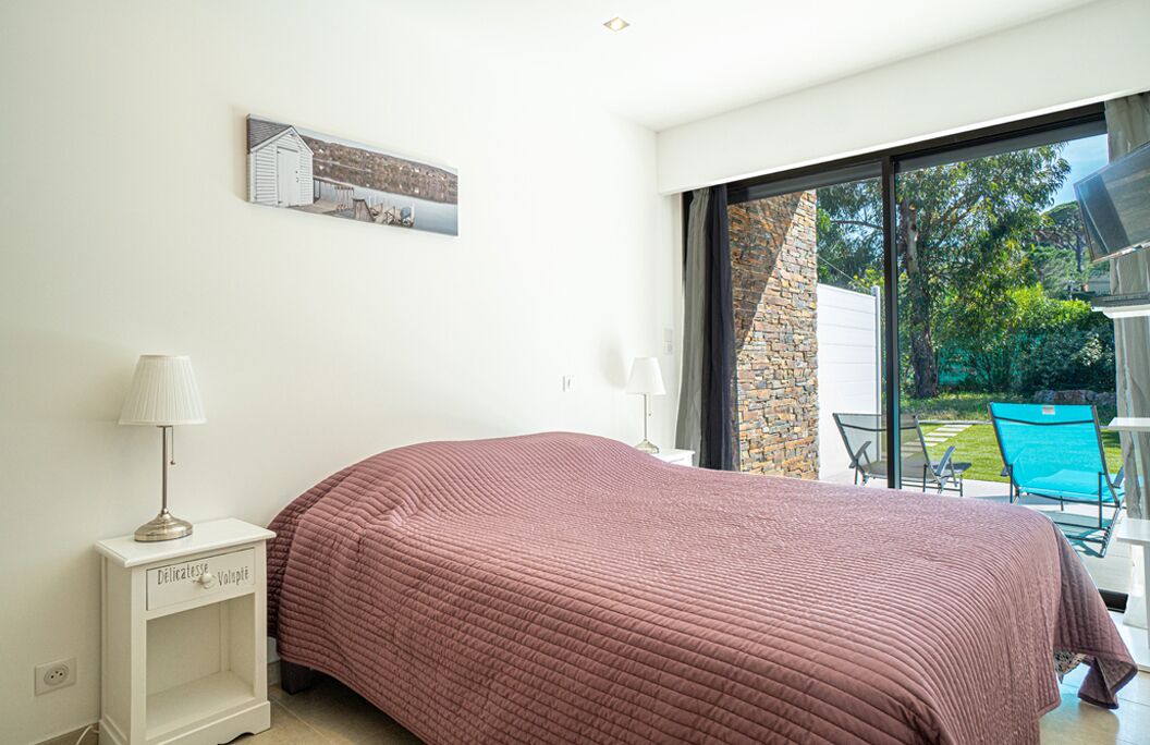 Photo of Bedroom in Sainte-Maxime