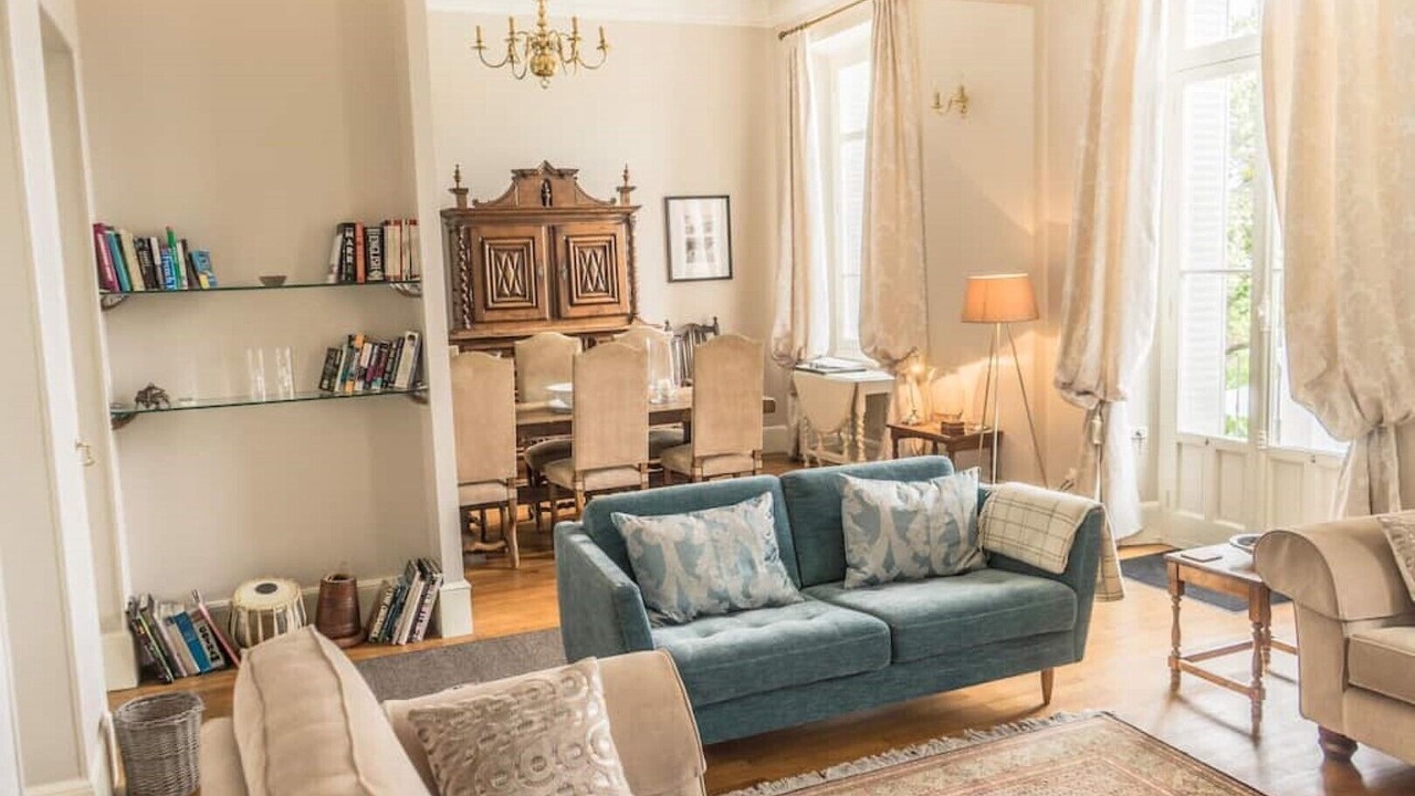 Photo of Livingroom in Riou - Petit Juas - Av de Grasse