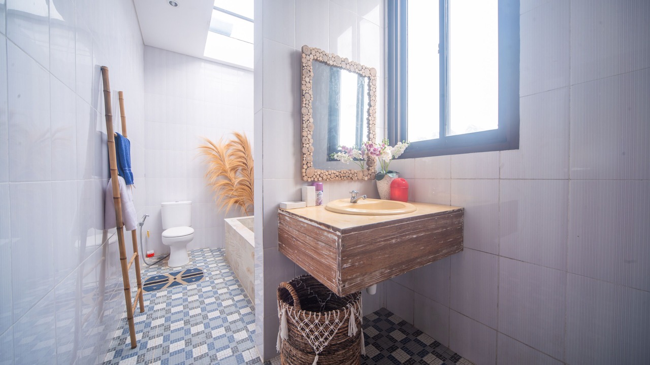 Photo of Bathroom in Kalianget