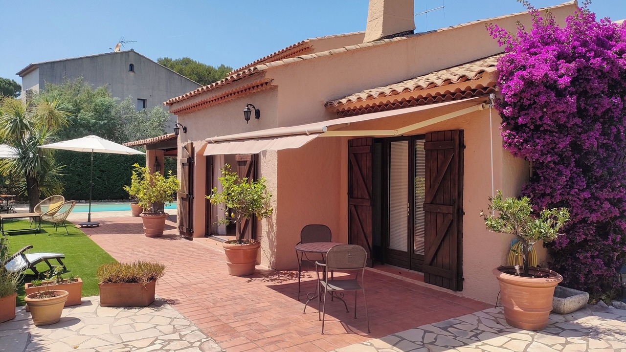 Photo of Outdoor in Frejus