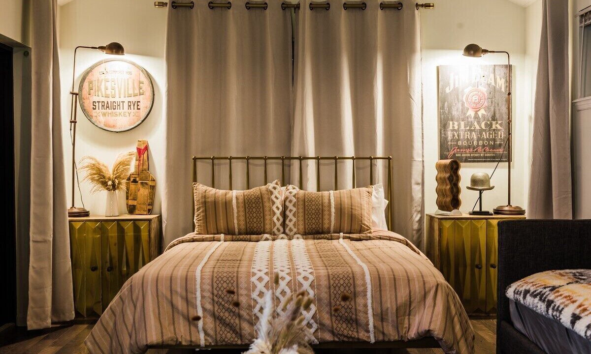 Photo of Bedroom in Longwood