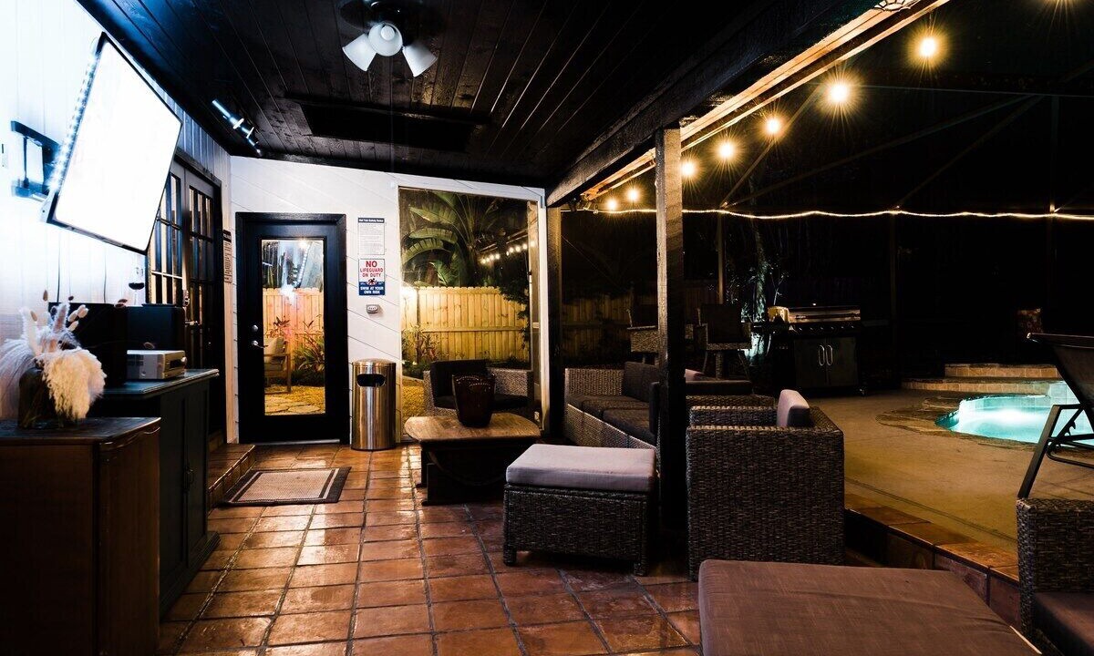 Photo of Patio Balcony in Longwood