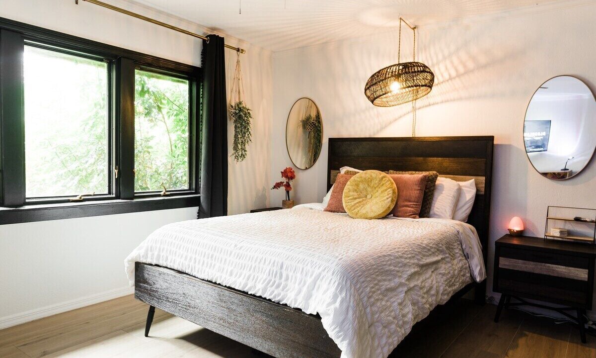 Photo of Bedroom in Longwood