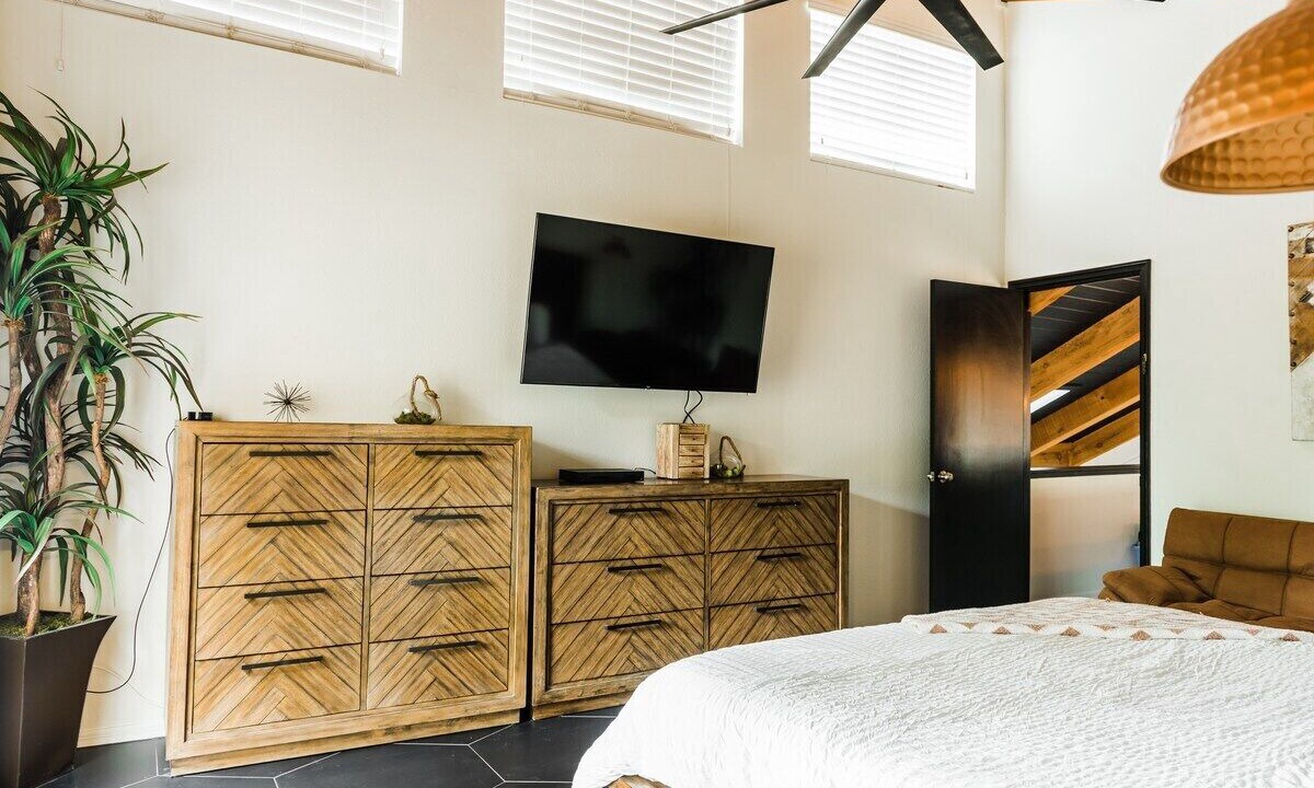 Photo of Bedroom in Longwood