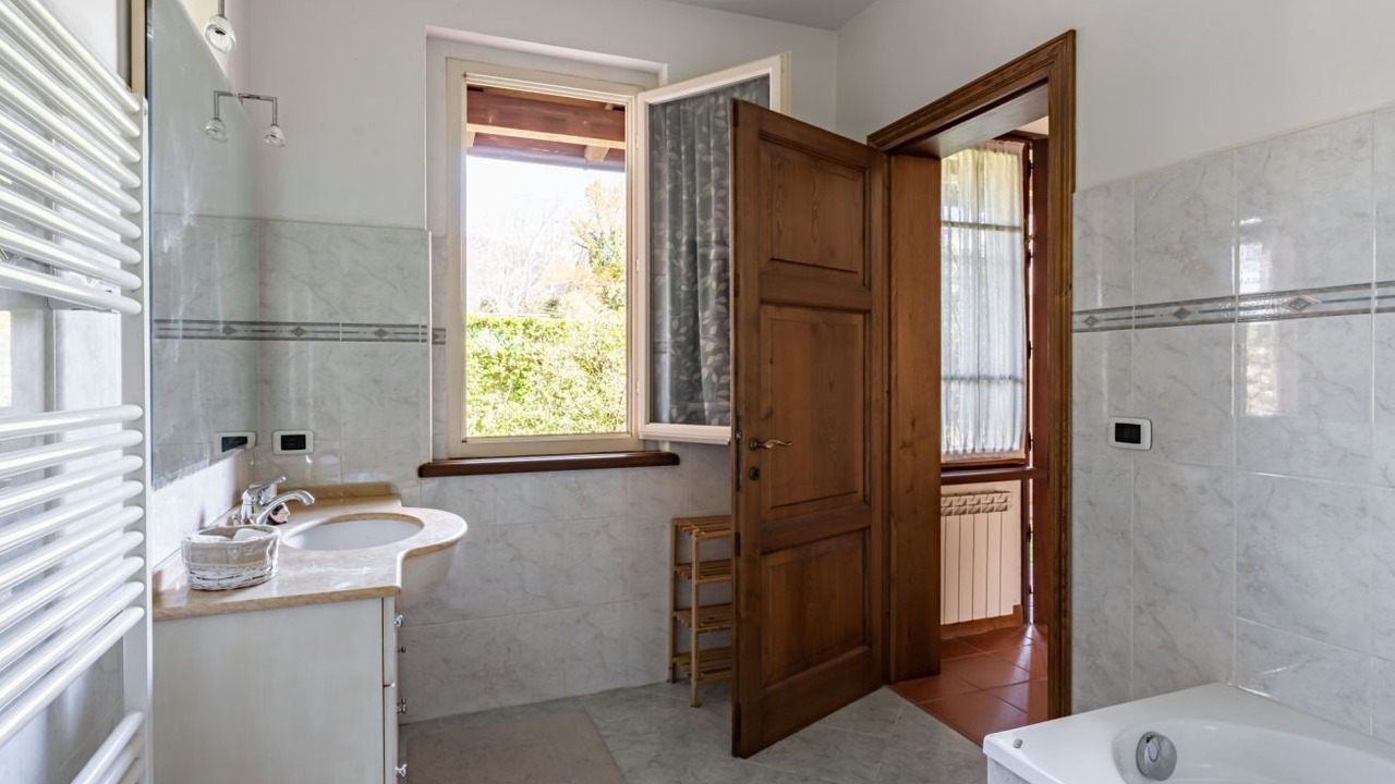 Photo of Bathroom in Nozanno