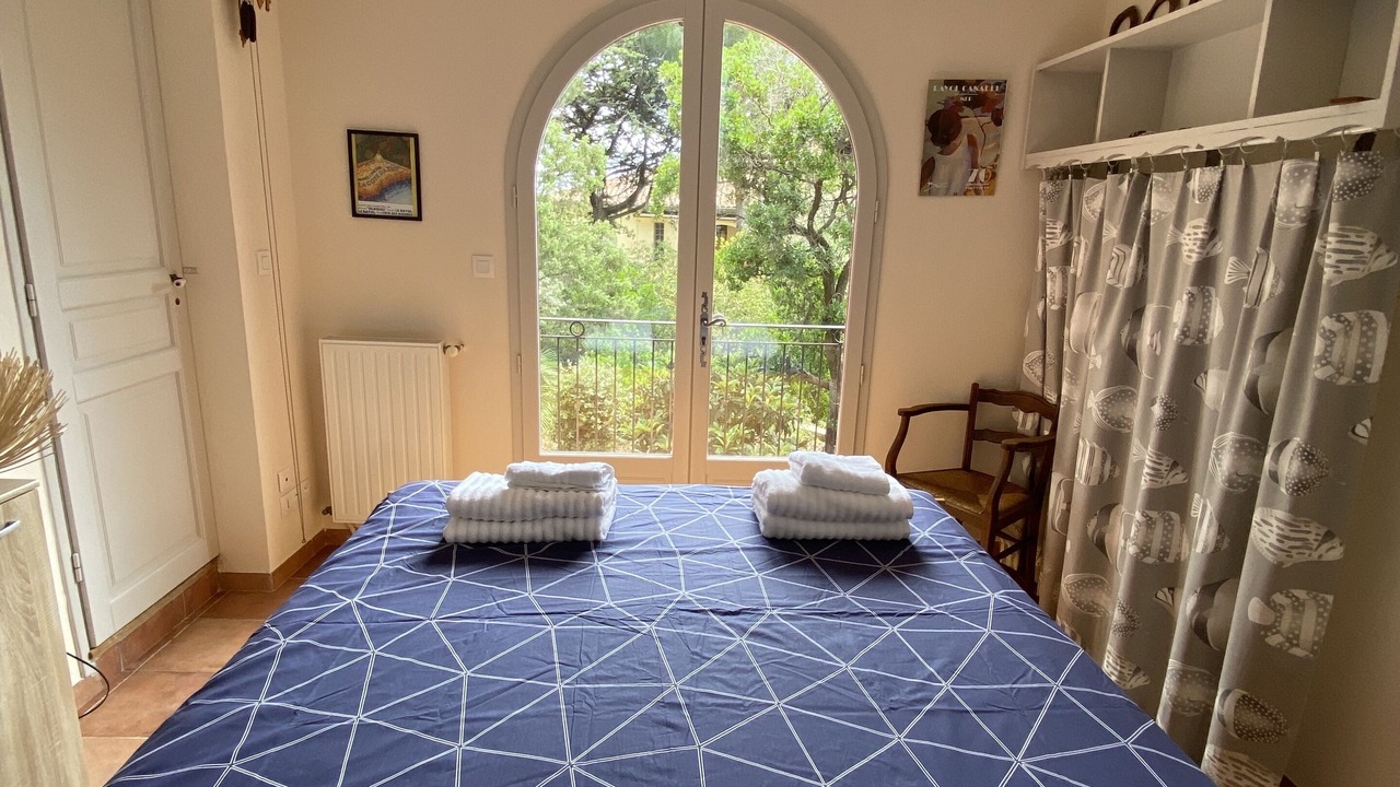 Photo of Bedroom in Le Rayol