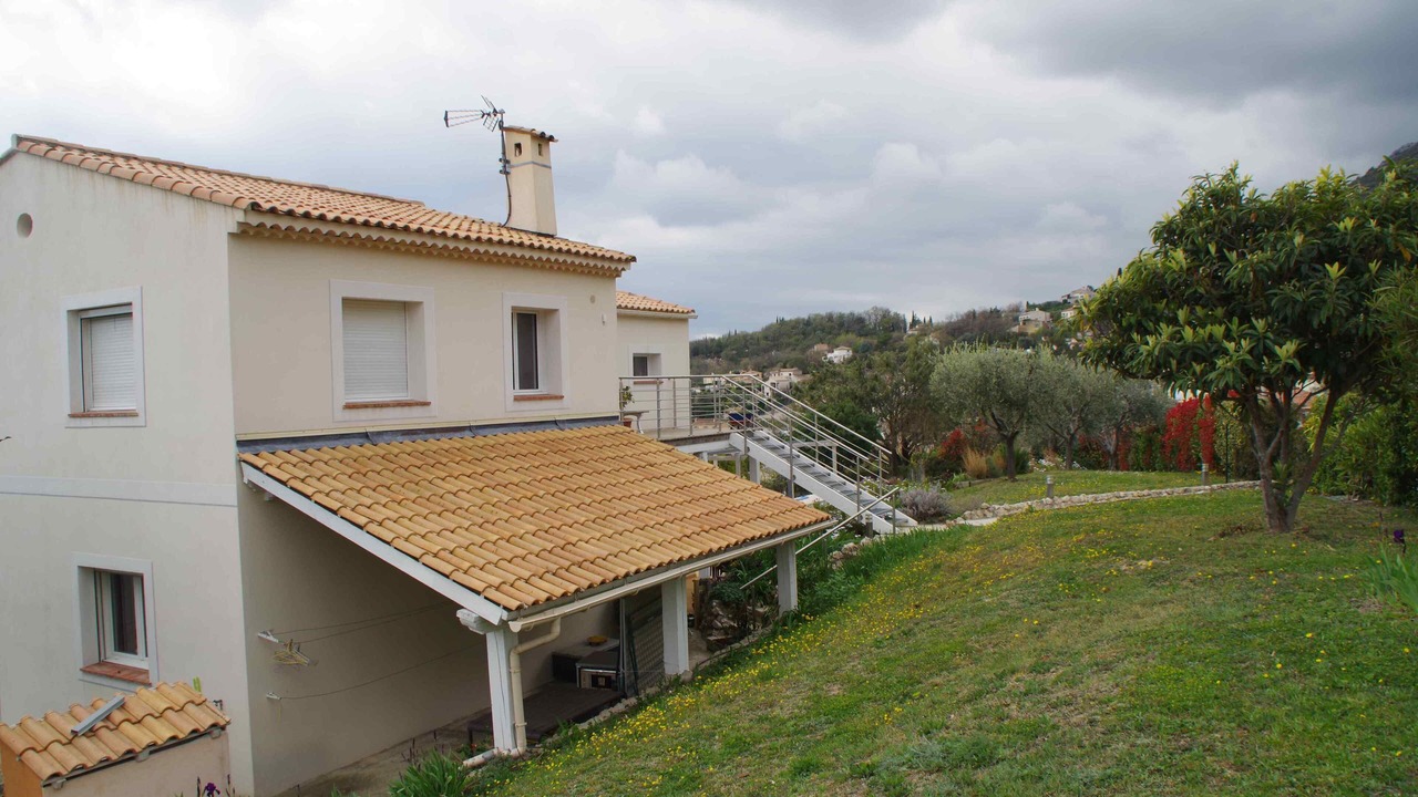 Photo of Outdoor in Gattieres