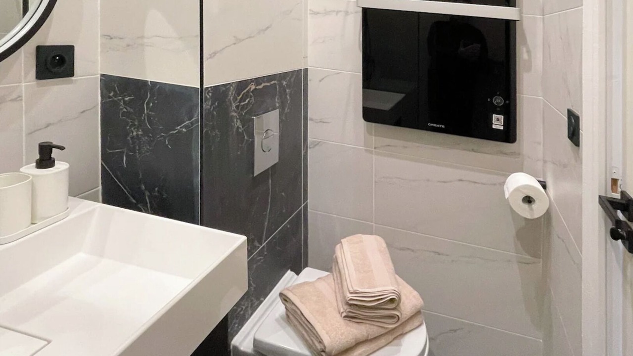 Photo of Bathroom in Antibes Old Town