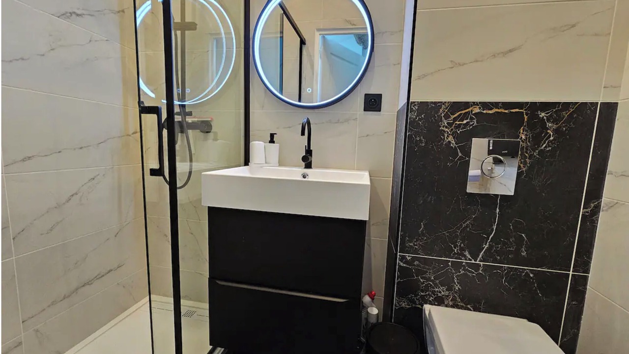 Photo of Bathroom in Antibes Old Town