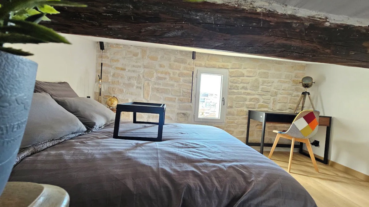 Photo of Bedroom in Antibes Old Town