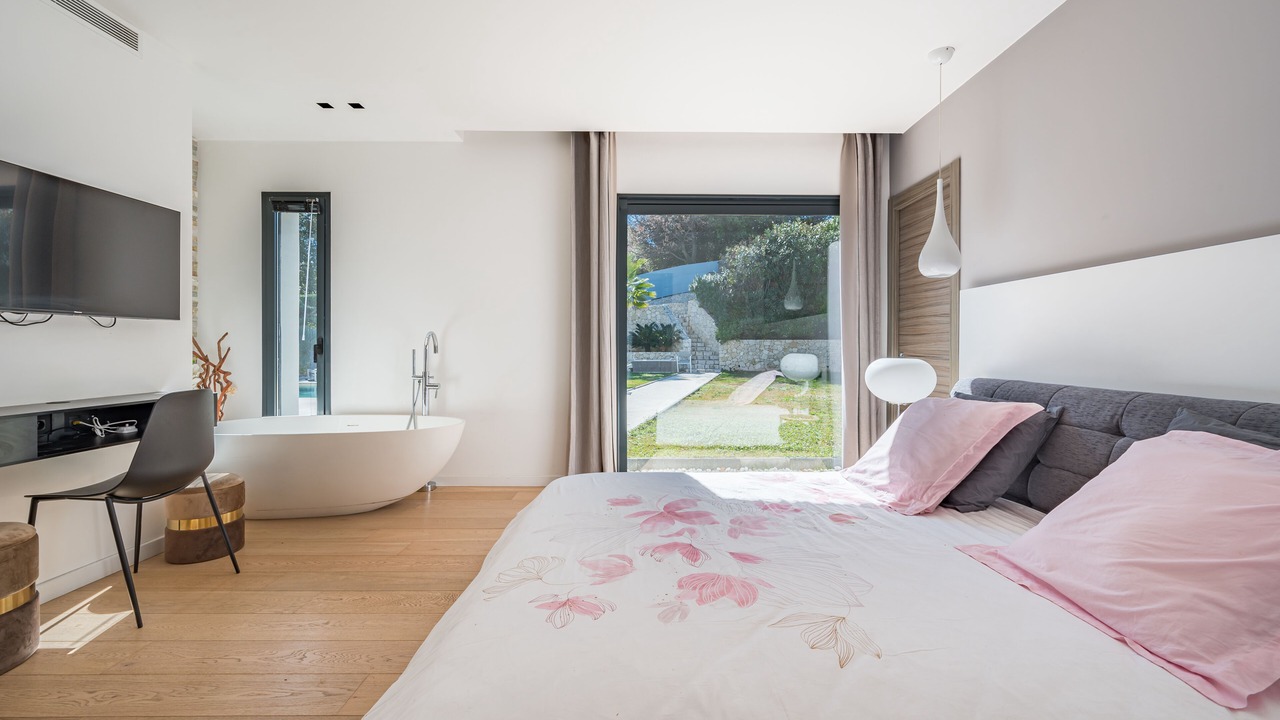 Photo of Bedroom in Cagnes-sur-Mer