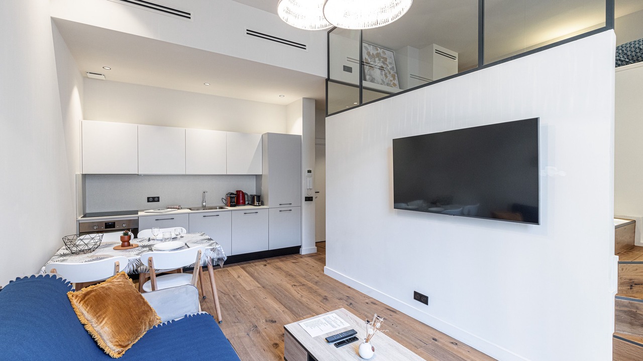 Photo of Livingroom in Musicians Quarter