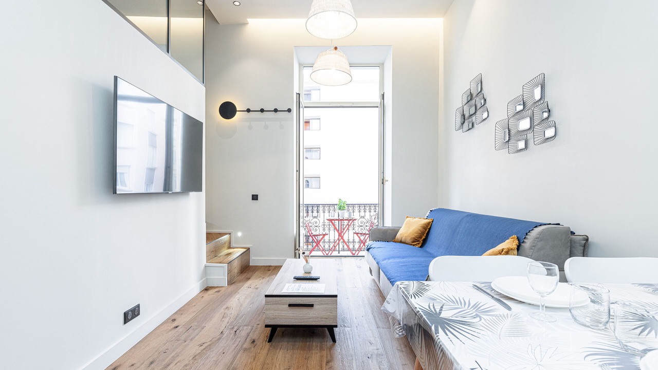 Photo of Livingroom in Musicians Quarter