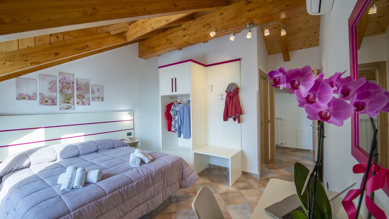 Photo of Bedroom in Bomerano