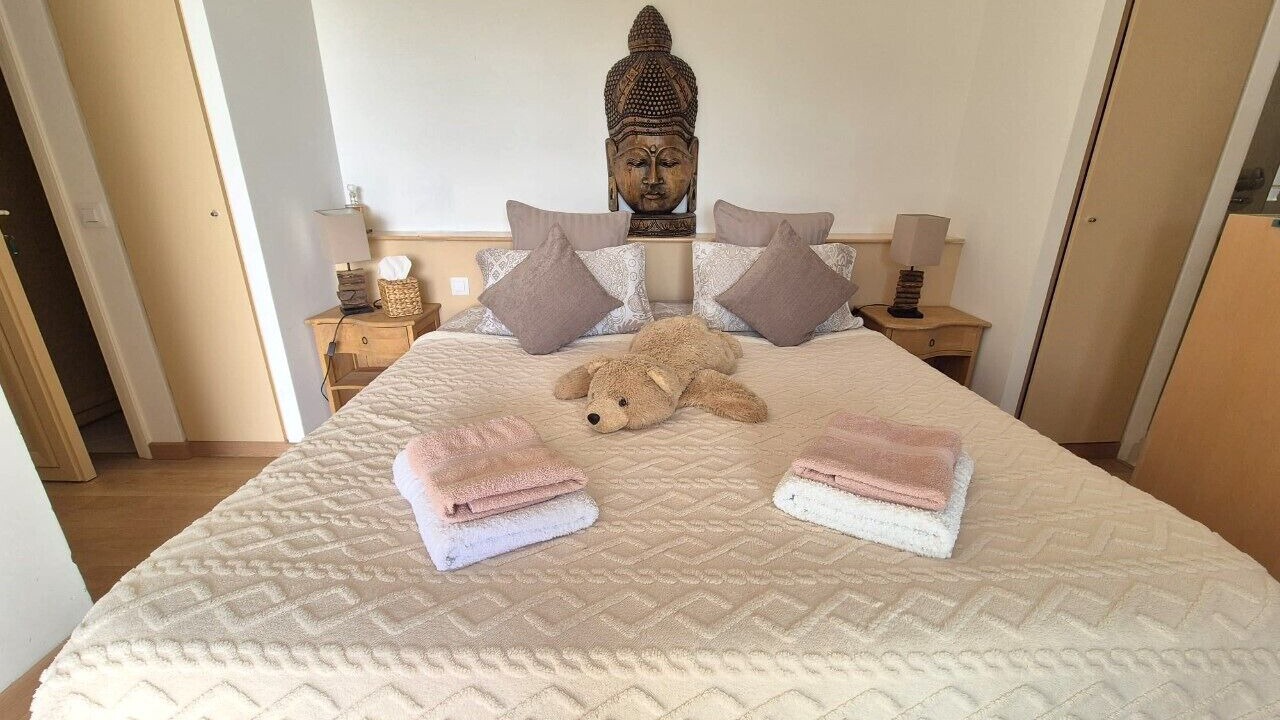Photo of Bedroom in California - Pezou