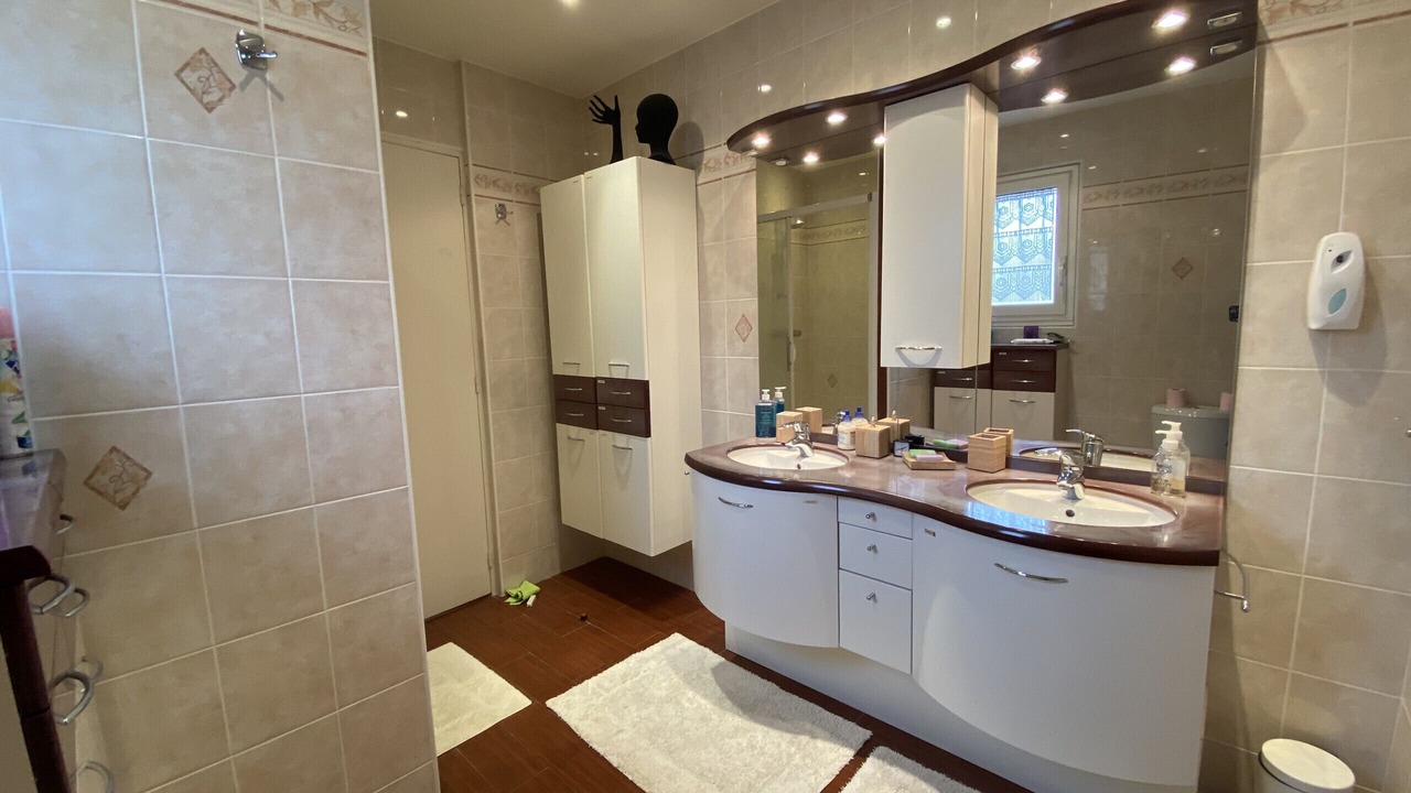 Photo of Bathroom in Frejus Port