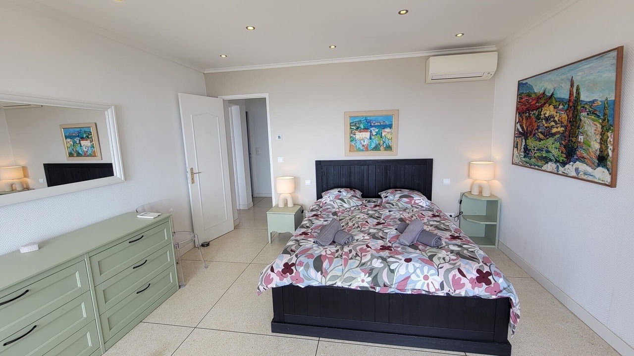 Photo of Bedroom in Les Issambres