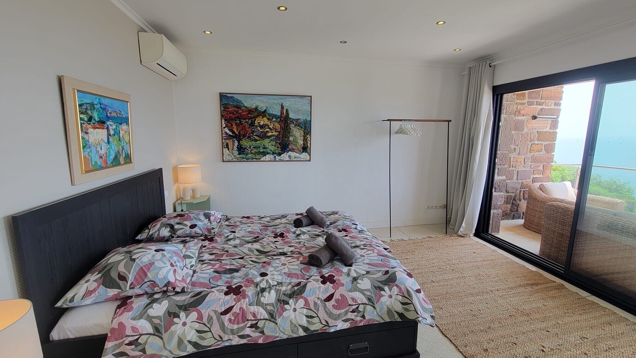 Photo of Bedroom in Les Issambres