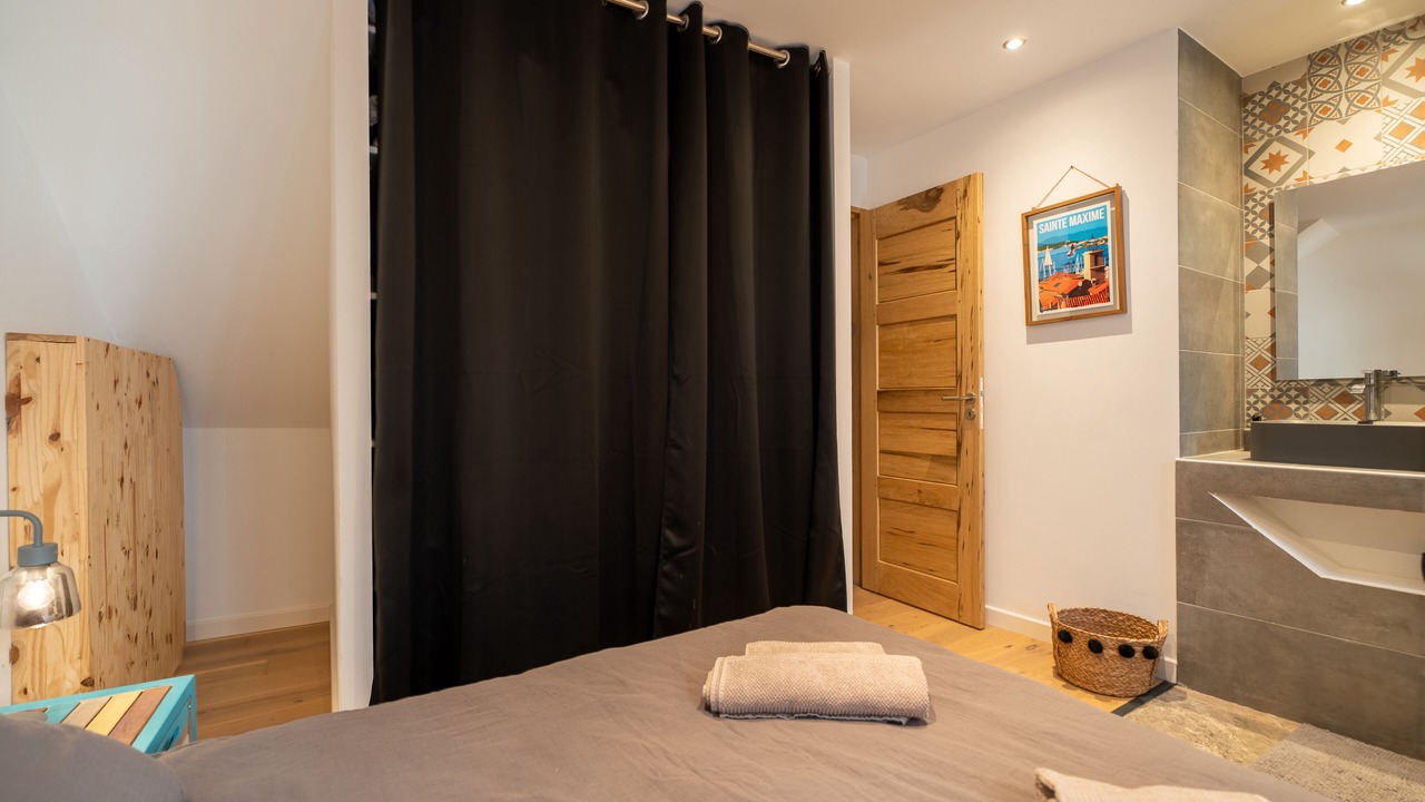 Photo of Bedroom in Plan-de-la-Tour
