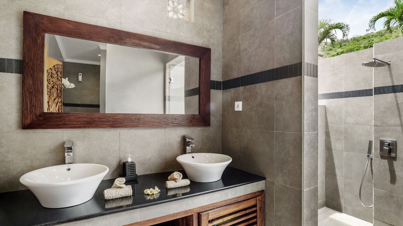Photo of Bathroom in Bunutan