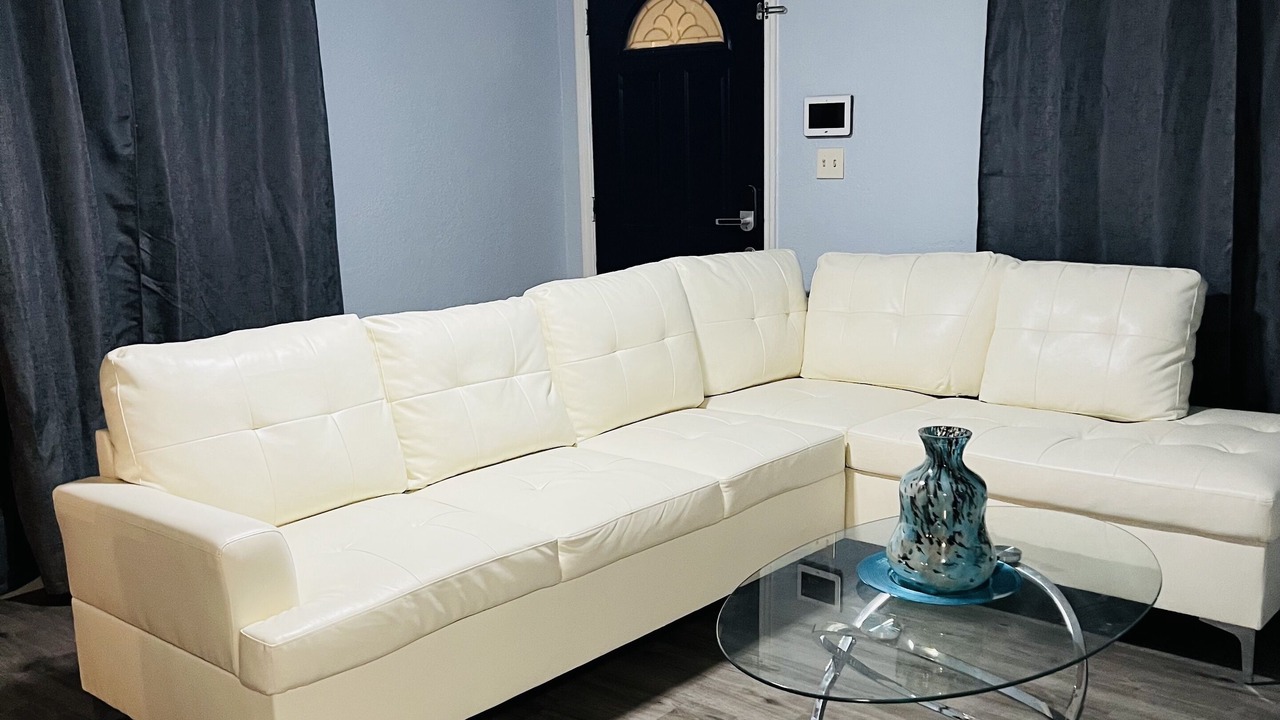 Photo of Livingroom in Pine Hills