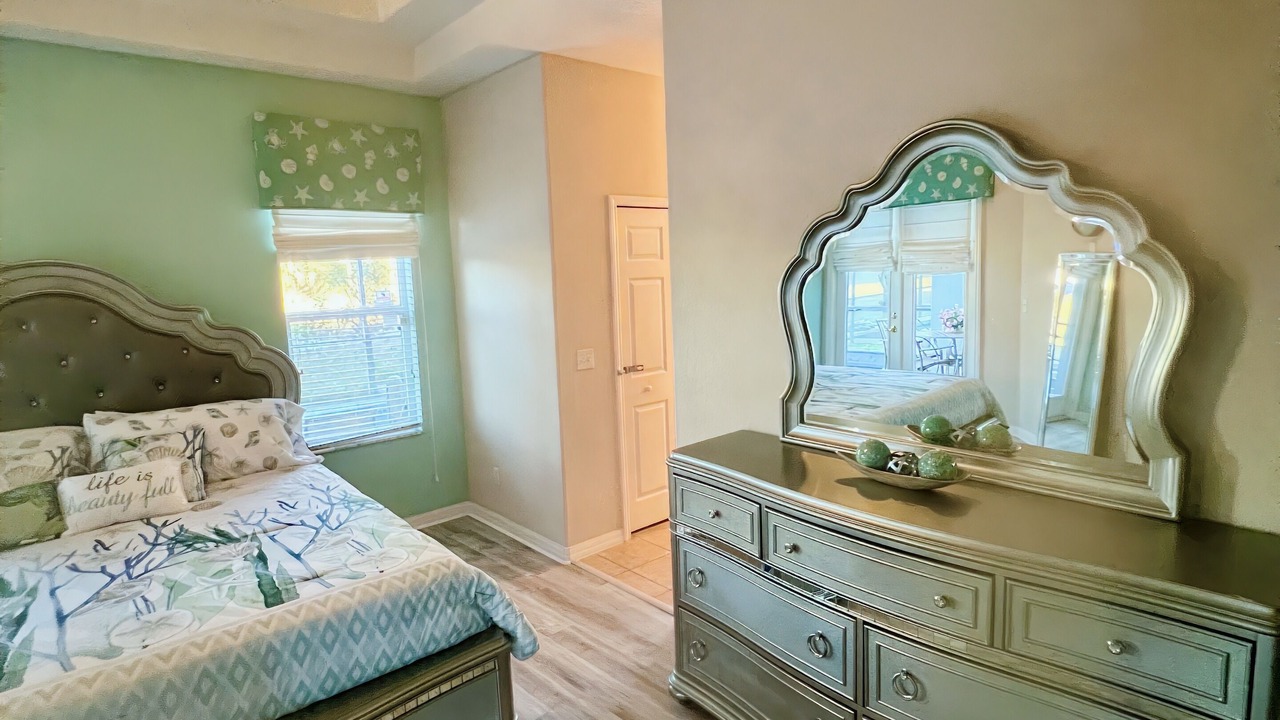 Photo of Bedroom in Tuscan Ridge