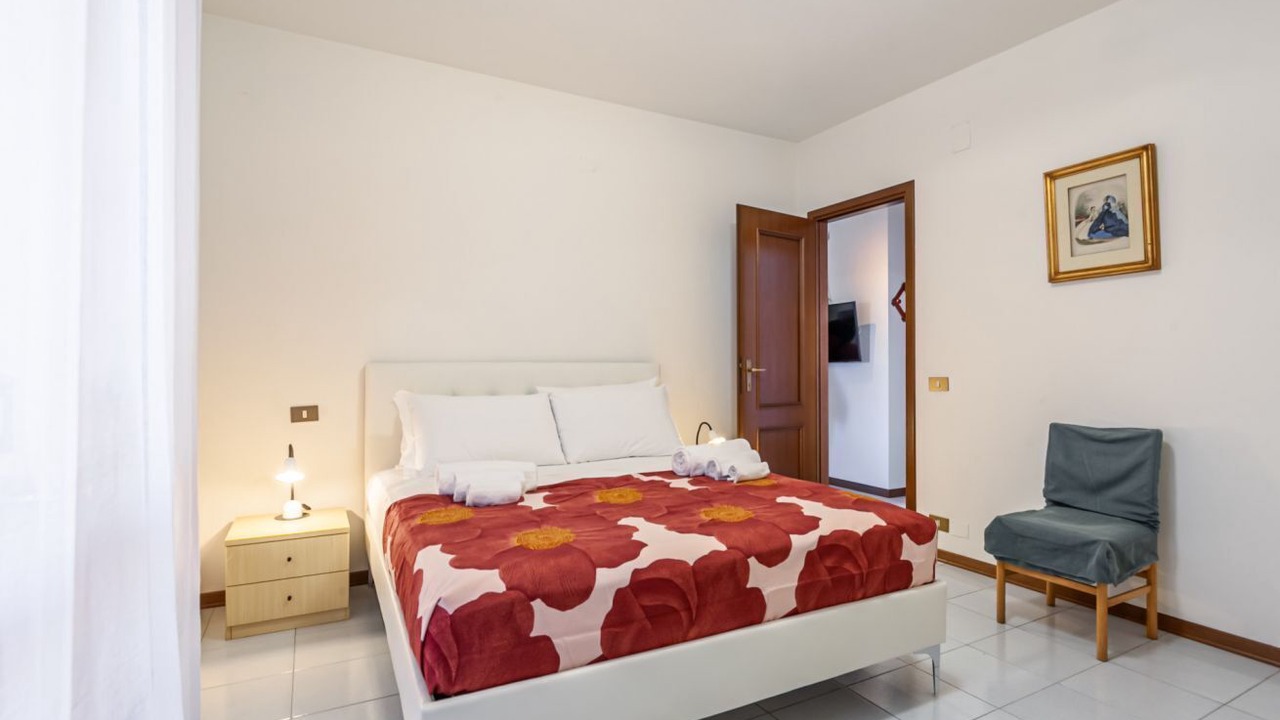Photo of Bedroom in Pisa