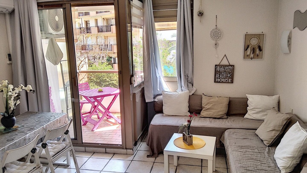 Photo of Livingroom in Juan-les-Pins
