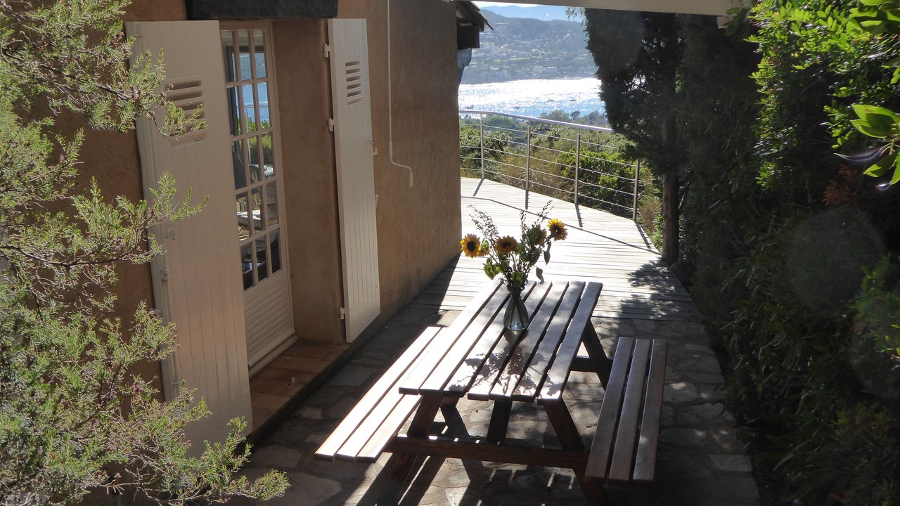 Photo of Outdoor in Antheor