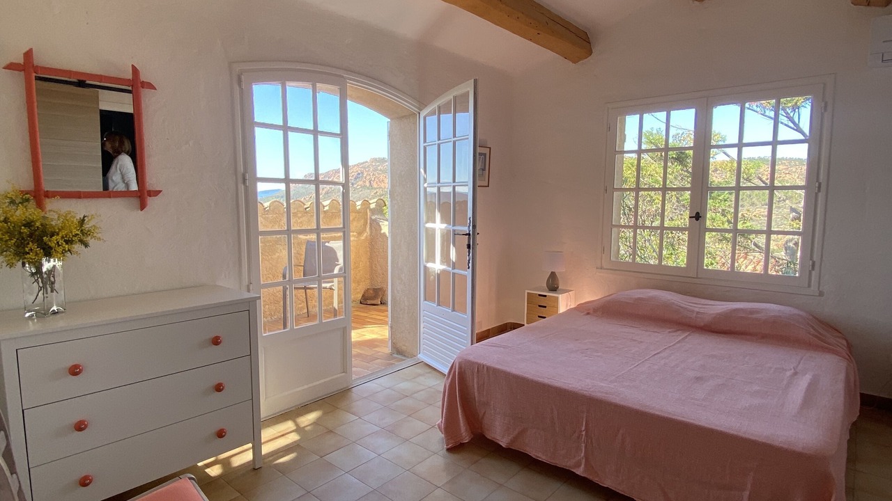 Photo of Bedroom in Antheor