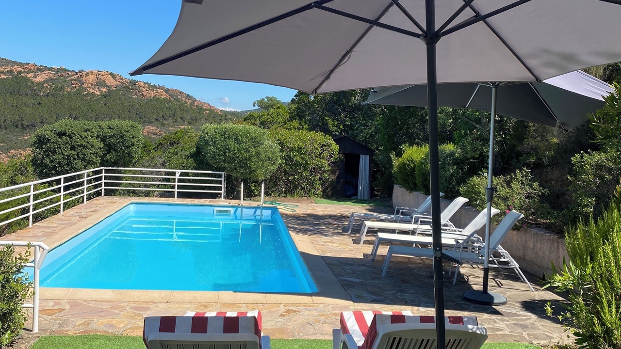 Photo of Outdoor in Antheor