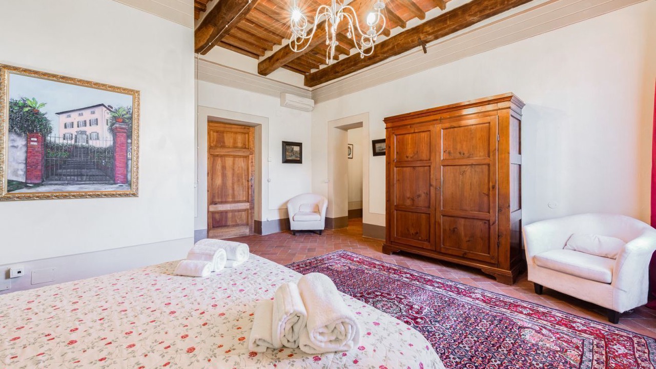 Photo of Bedroom in Lucca