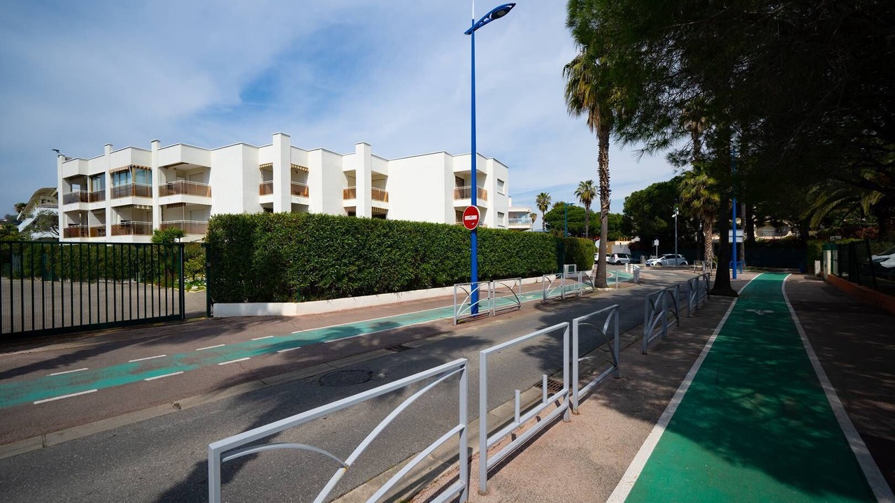Photo of Outdoor in Villeneuve Loubet Beach