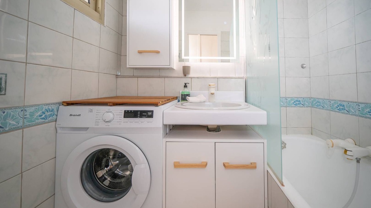 Photo of Bathroom in Villeneuve Loubet Beach