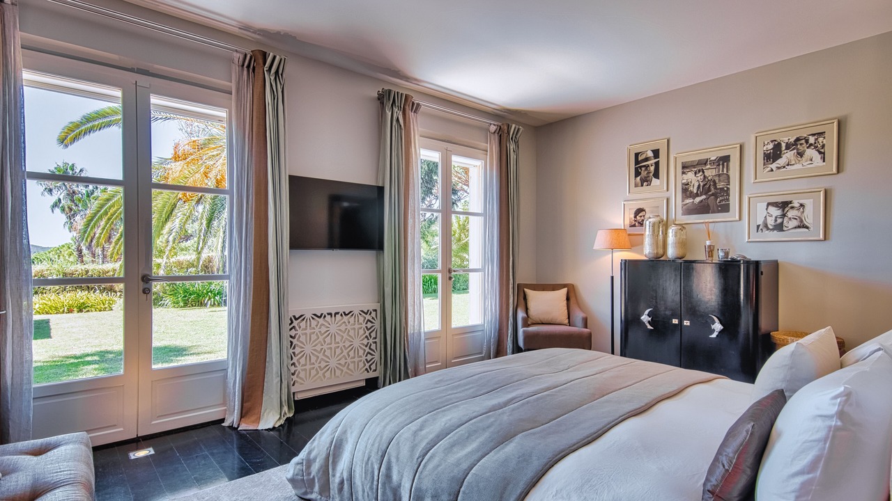Photo of Bedroom in Saint-Tropez