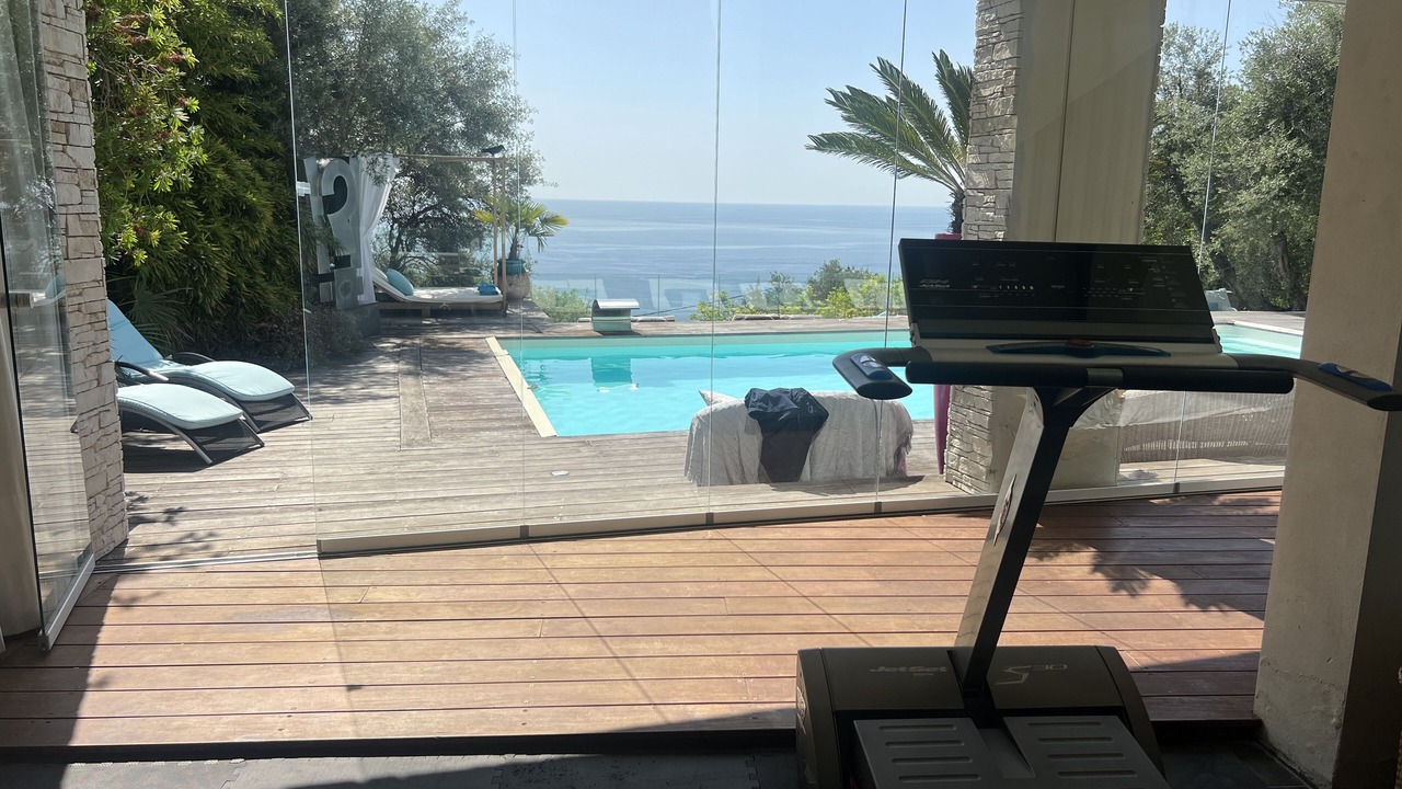 Photo of Others in Eze