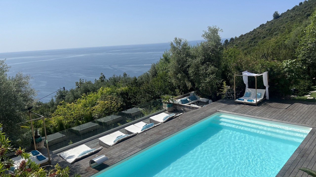 Photo of Others in Eze