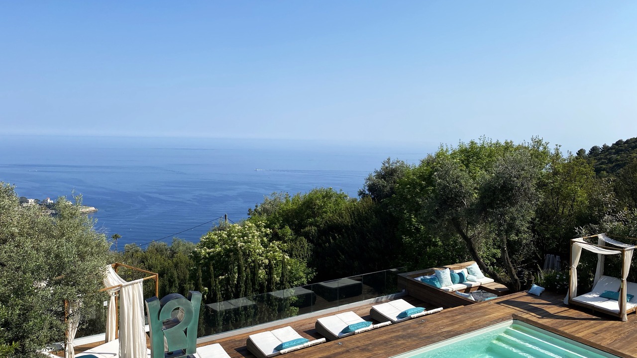 Photo of Others in Eze
