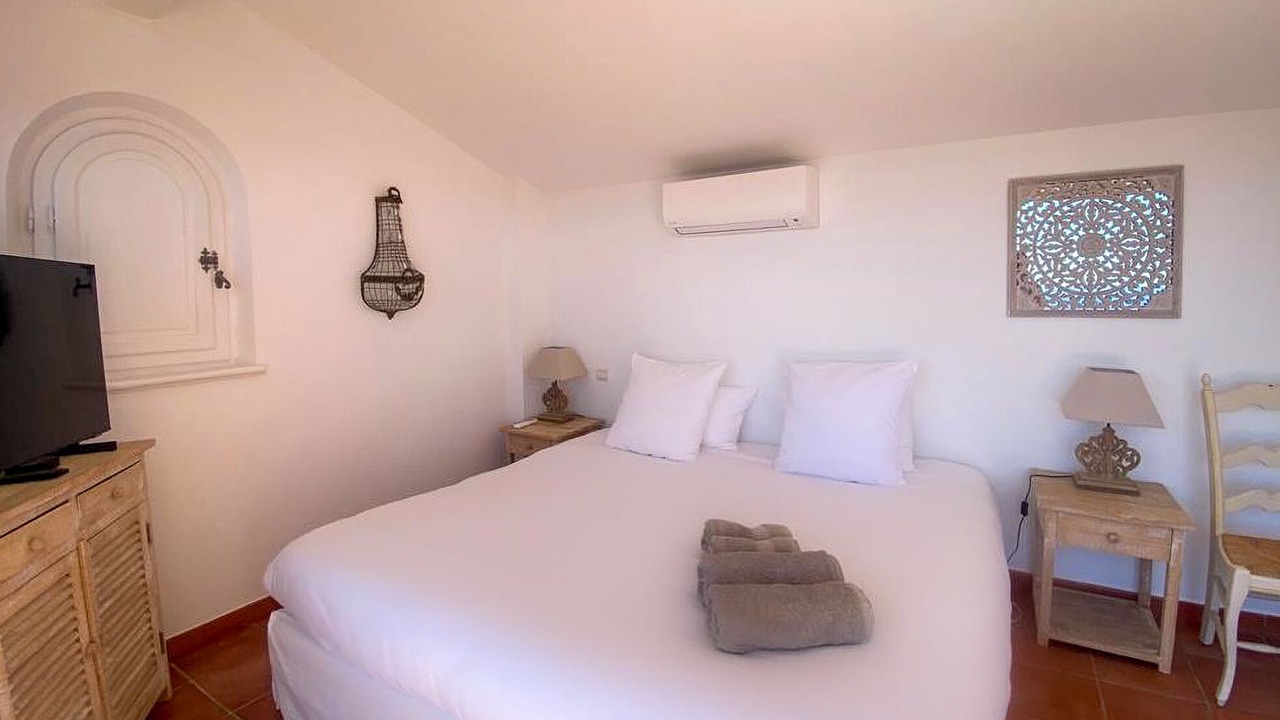 Photo of Bedroom in Theoule-Superieur