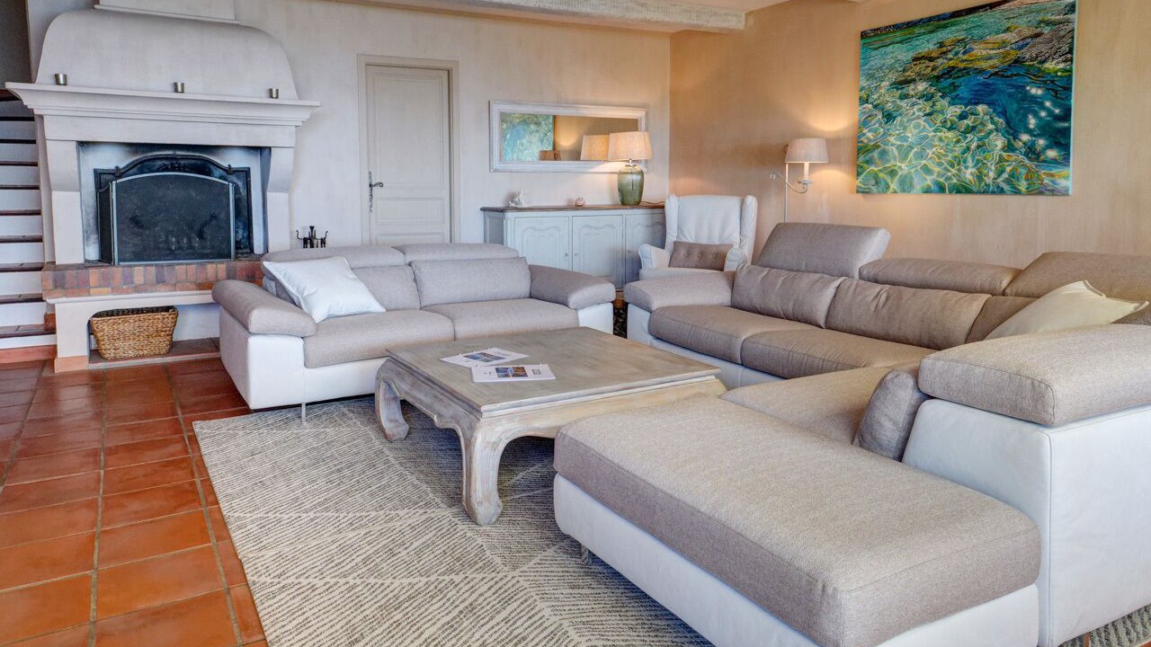 Photo of Livingroom in Theoule-Superieur