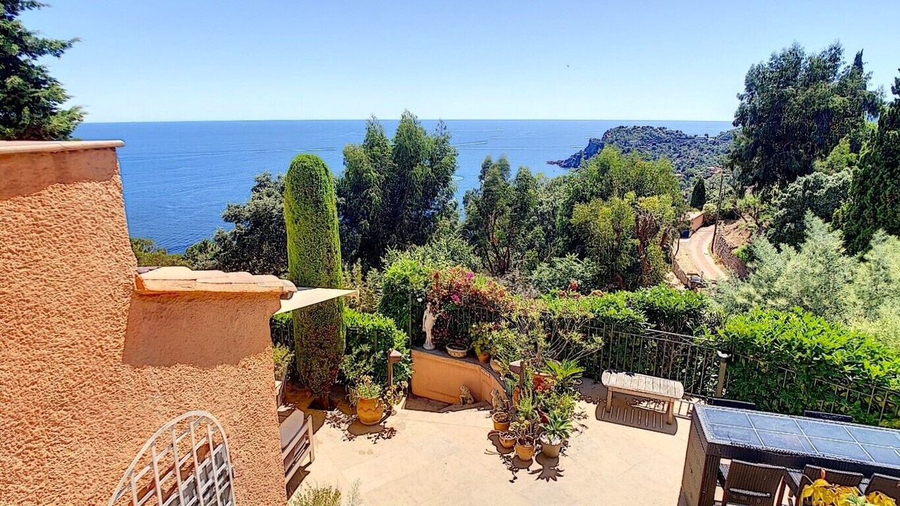 Photo of Patio Balcony in Theoule-Superieur
