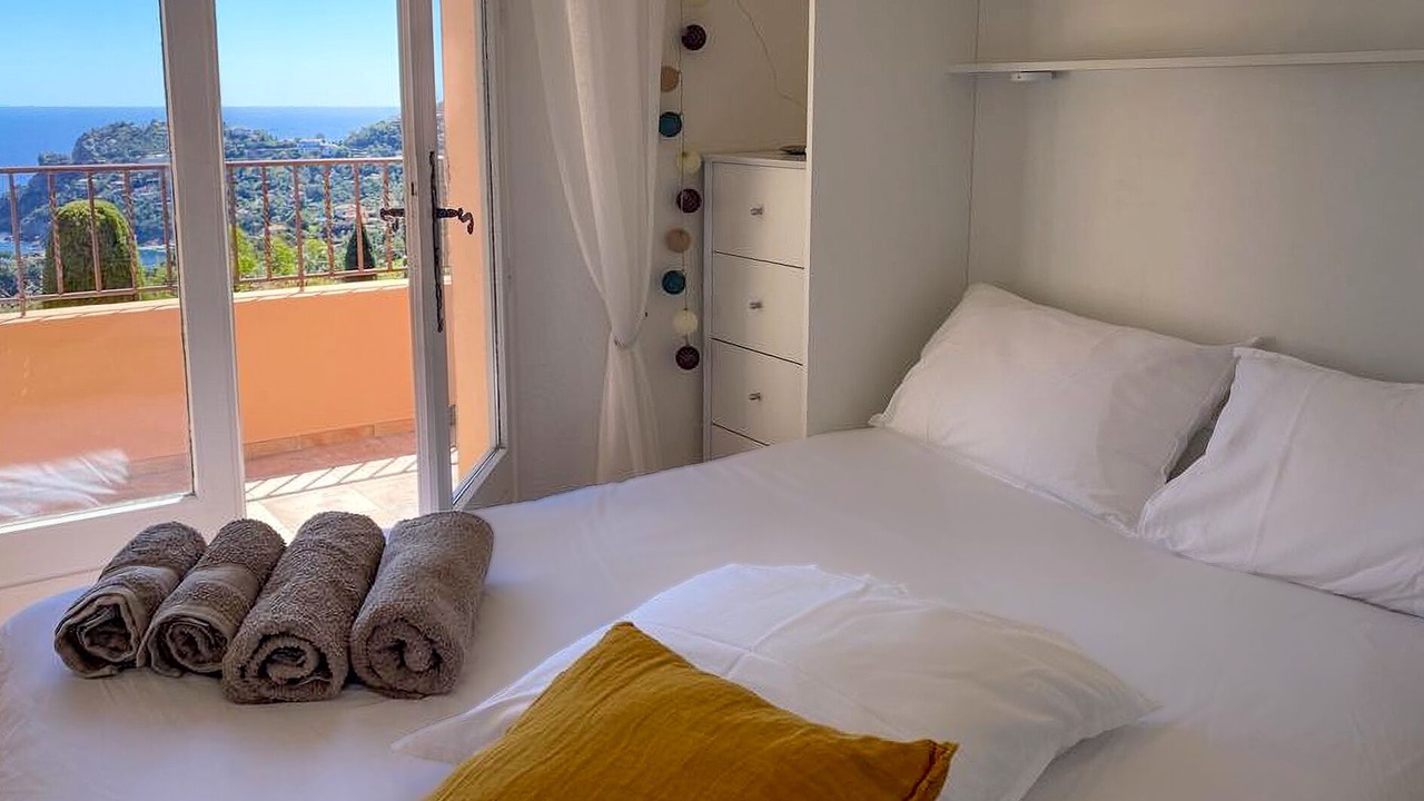 Photo of Bedroom in Theoule-Superieur