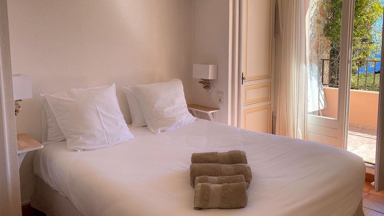 Photo of Bedroom in Theoule-Superieur