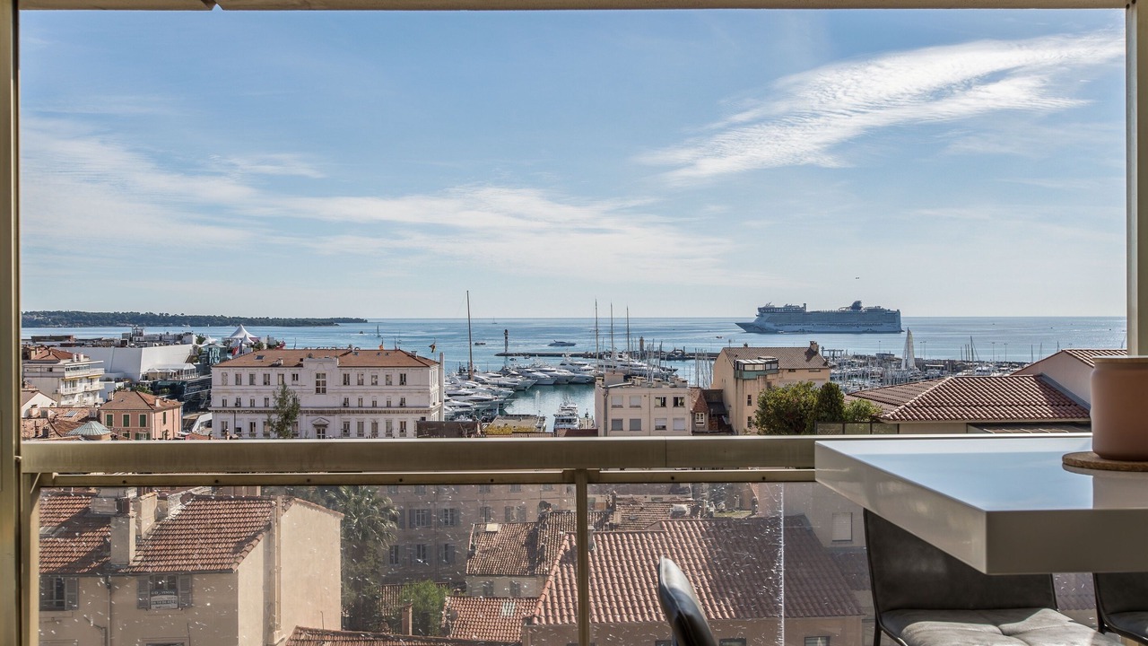 Photo of Others in Cannes City Centre